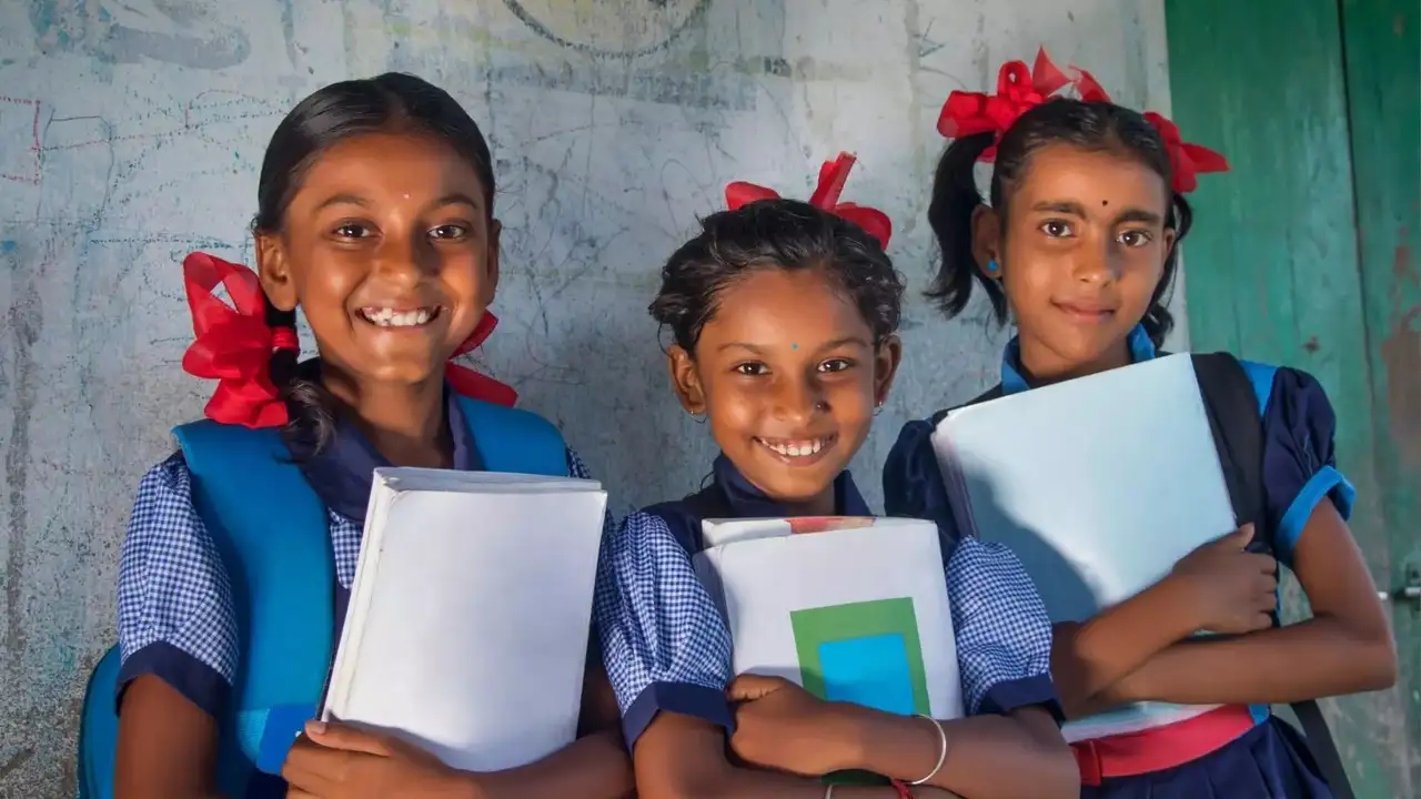 Schools learn to lead